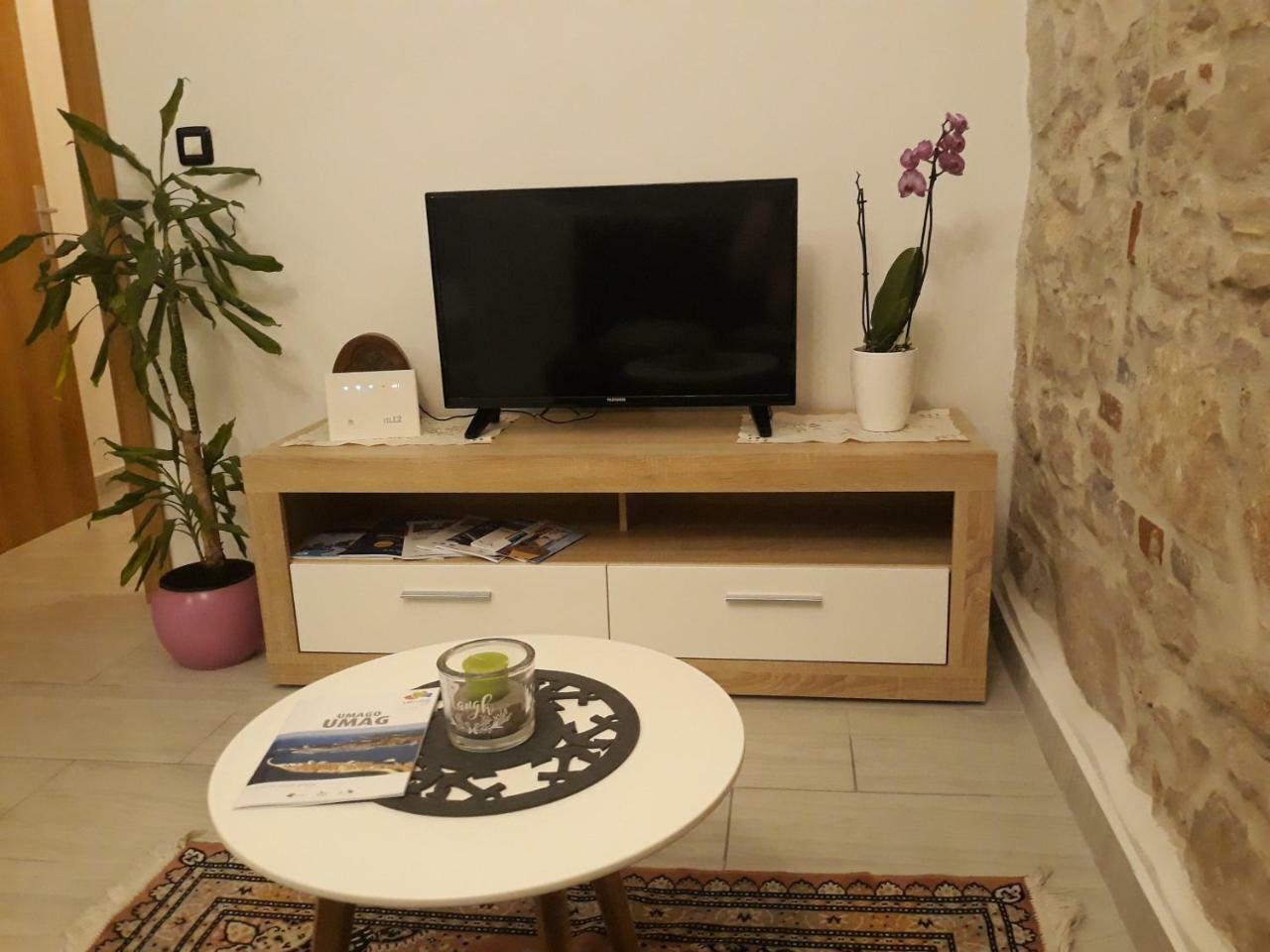 Ferienwohnung Amalia Umag Exterior foto